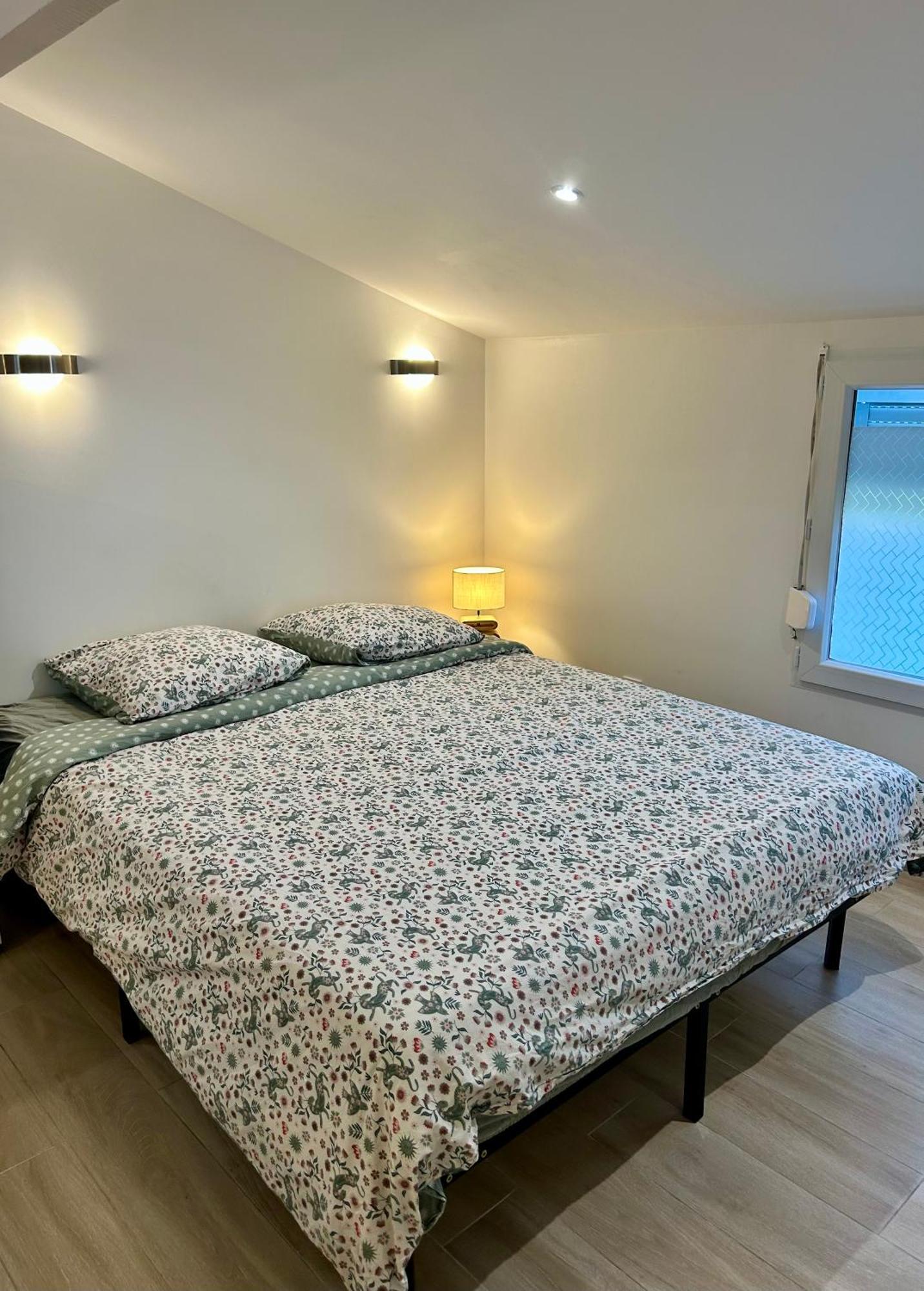 Maison Studio Le Bois Fleuri Croissy-Beaubourg Екстериор снимка