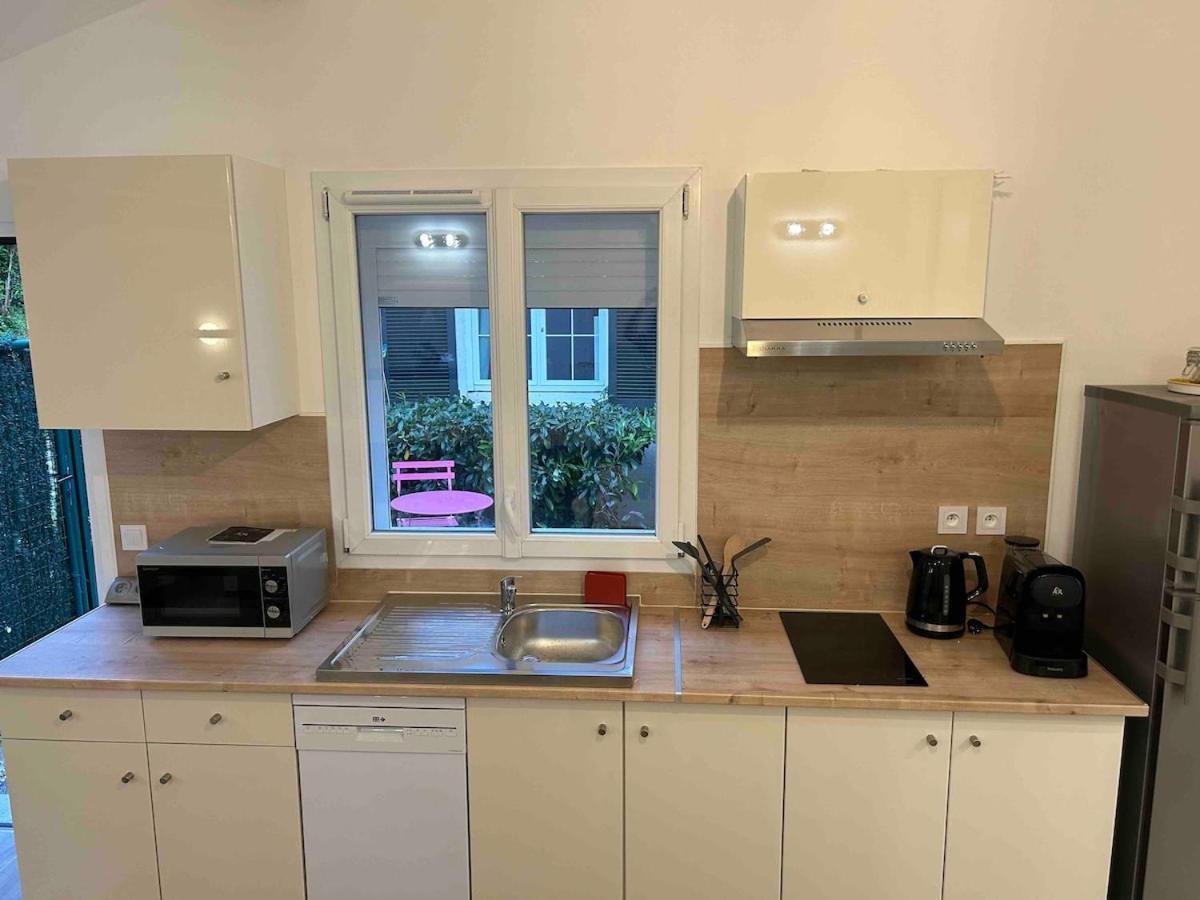 Maison Studio Le Bois Fleuri Croissy-Beaubourg Екстериор снимка